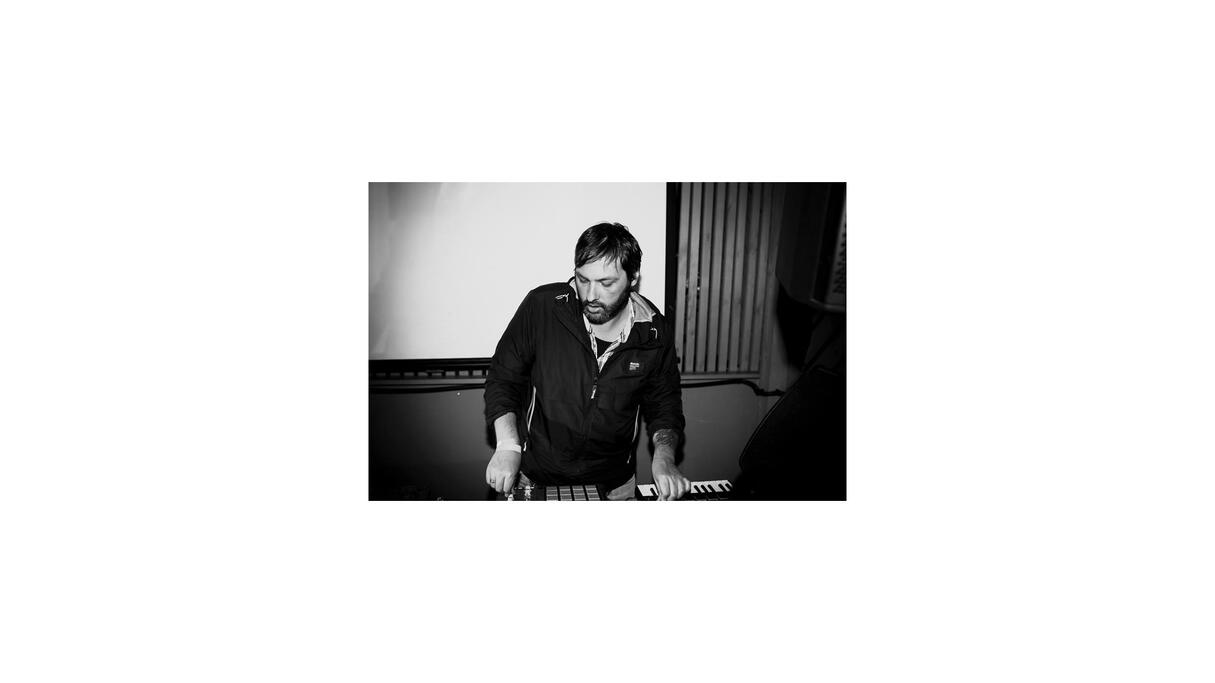 Sid Le Rock is back on hafendisko!
